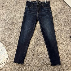American eagle dark washed skinny high waisted jegging